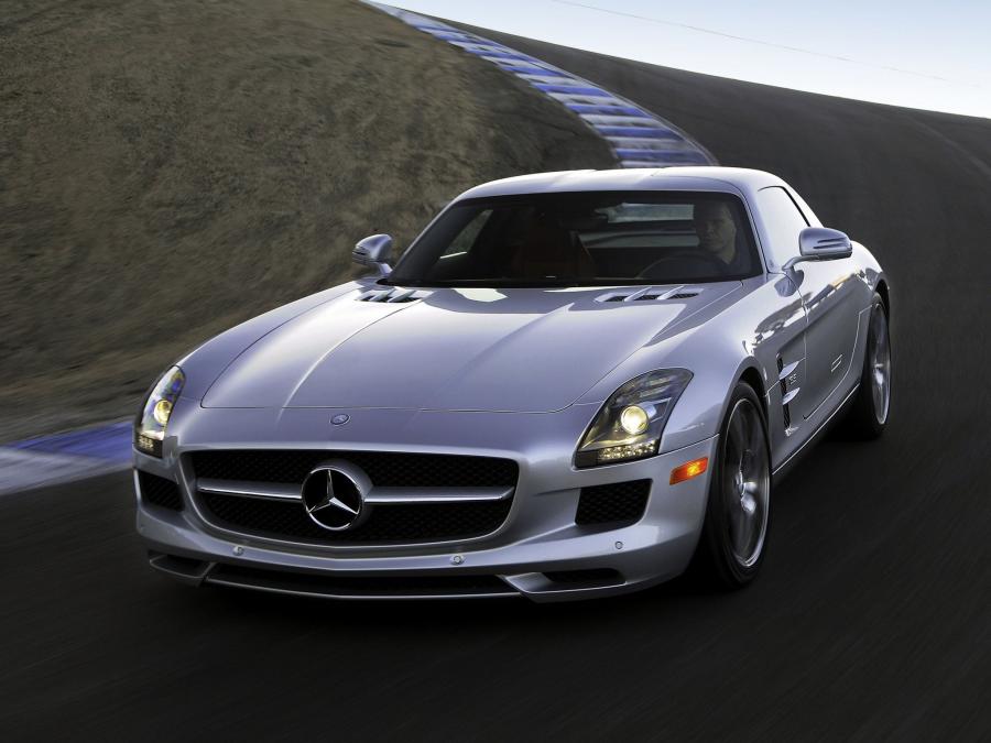  Mercedes-Benz SLS AMG 2010 года  (US) (фото 42 из 43)